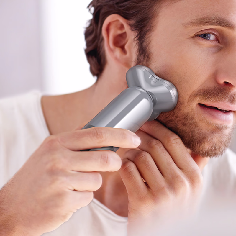 Homme utilisant le rasoir électrique Hoco HP35 – rasage rapide et précis Algérie