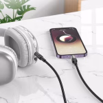 HOCO UPA27 Spirit – Câble de conversion audio numérique transparent pour iPhone - Expérience audio fiable, performante et esthétique – Image 8
